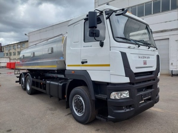 Белорусские конструкторы разработали машину для перевозки молока и показали новинку Белорусские конструкторы разработали машину для перевозки молока и показали новинку