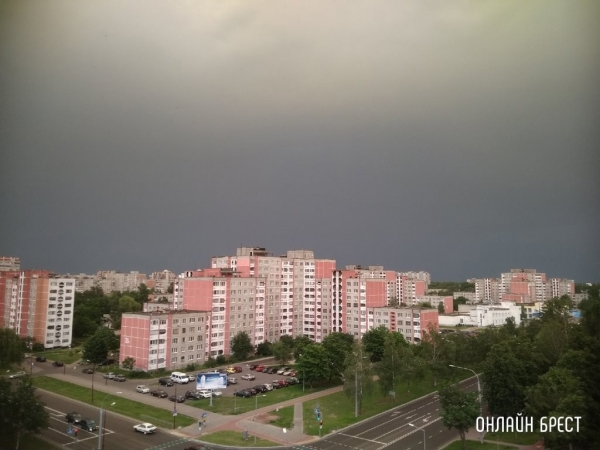 В Бресте за сутки выпала декадная норма осадков