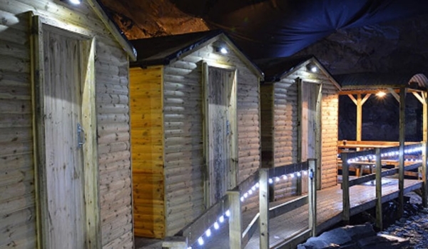 Открылся самый глубокий отель в мире. Номера расположены на отметке 419 метров под землей Открылся самый глубокий отель в мире. Номера расположены на отметке 419 метров под землей