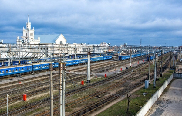 Как было раньше. Вид с моста на железнодорожный вокзал в Бресте
Как было раньше. Вид с моста на железнодорожный вокзал в Бресте