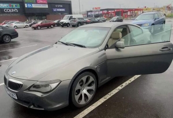 Минская «Барби» на розовом BMW 6-series: «Плёнка обошлась в $1 000, и я ждала её месяц» Минская «Барби» на розовом BMW 6-series: «Плёнка обошлась в $1 000, и я ждала её месяц»