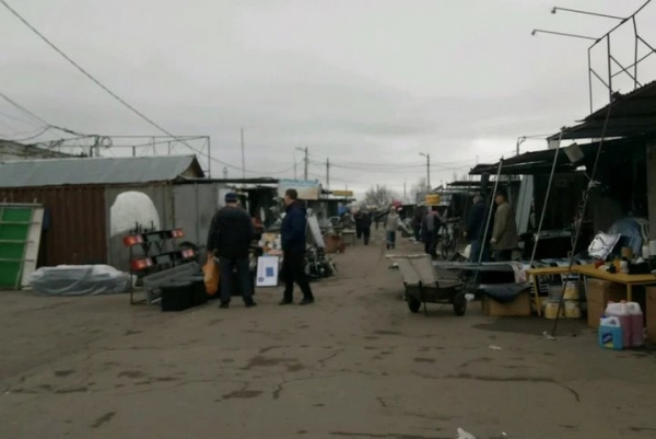 Таксист под предлогом поставки автомобильных запчастей обманул граждан на 105 000 рублей